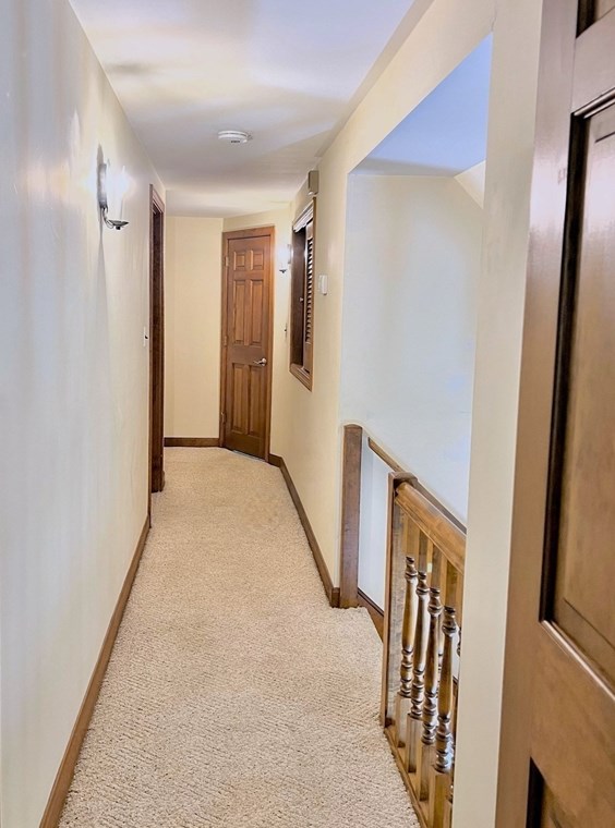 59 Fox Hl Dr, East Bridgewater MA 02324-2333 exterior