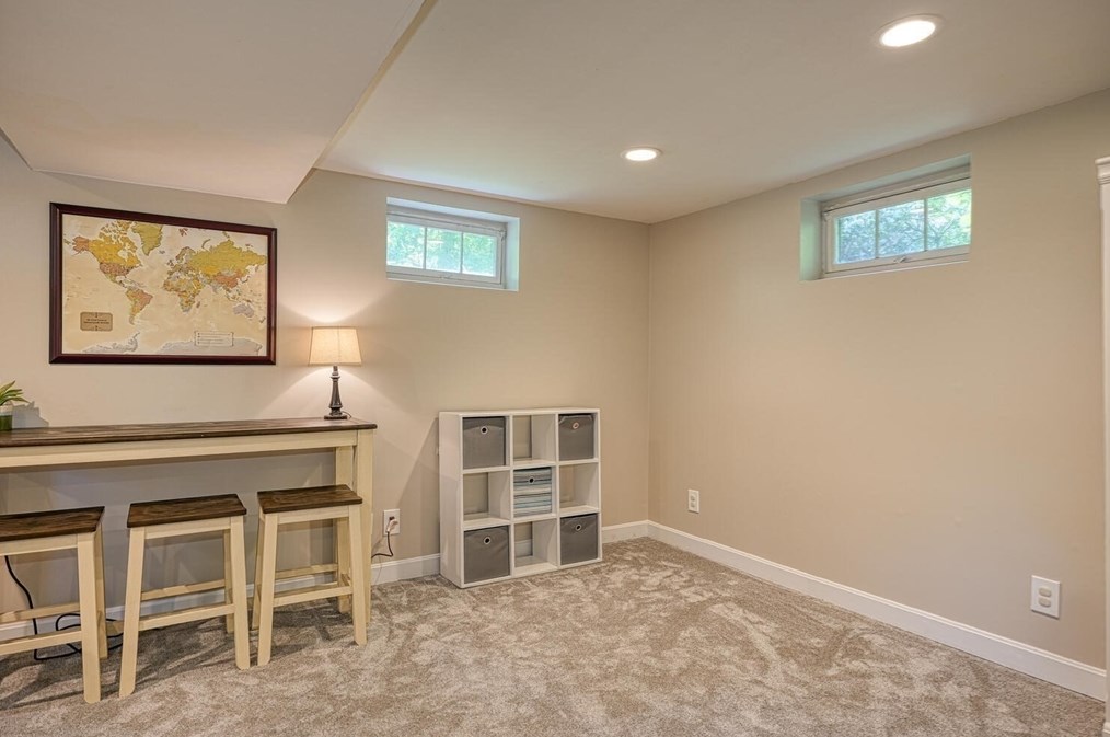 95 Ml St, Franklin MA 02038-1224 exterior