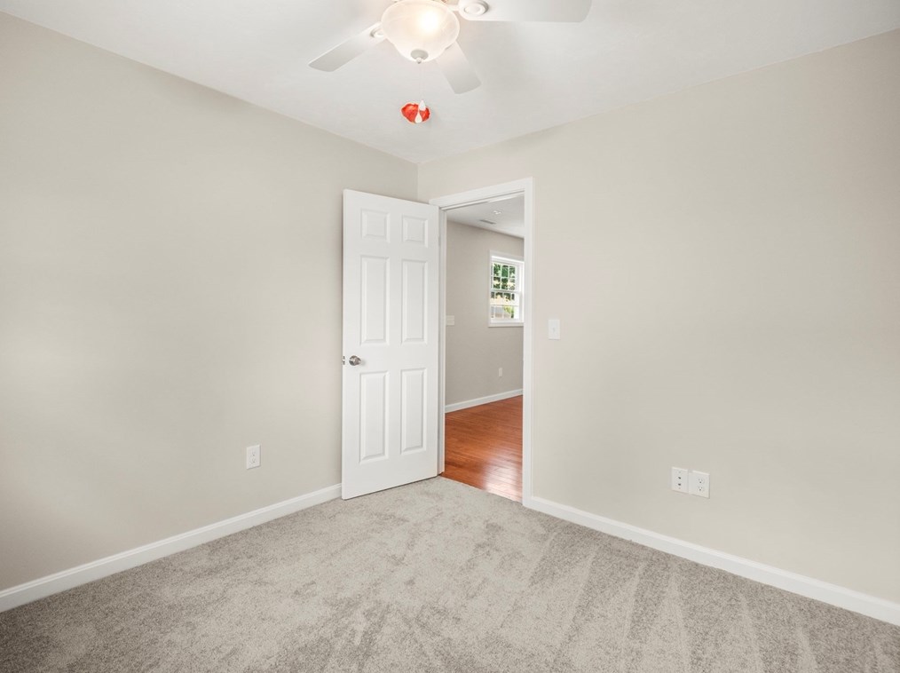 48 Litchfield St, Worcester MA 01603 exterior