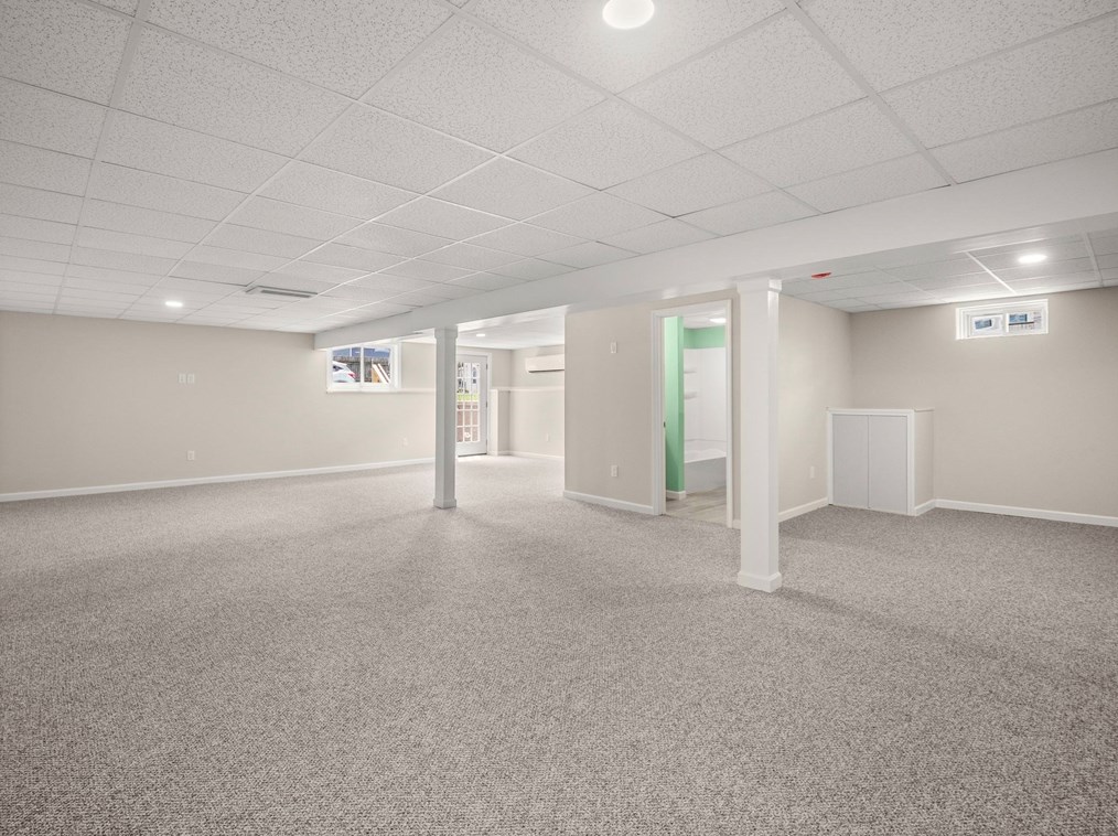 48 Litchfield St, Worcester MA 01603 exterior