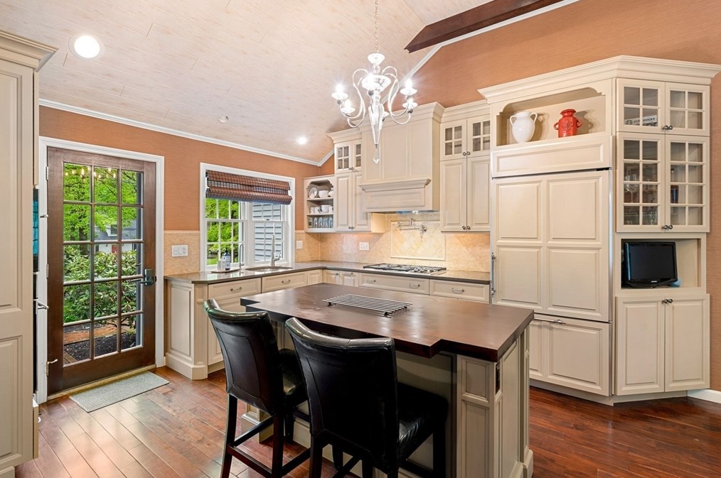 315 Spring St, Shrewsbury MA  01545-5031 exterior