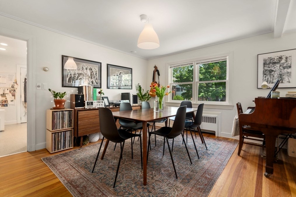 129 Withington Rd, Newton MA 02460-2037 exterior