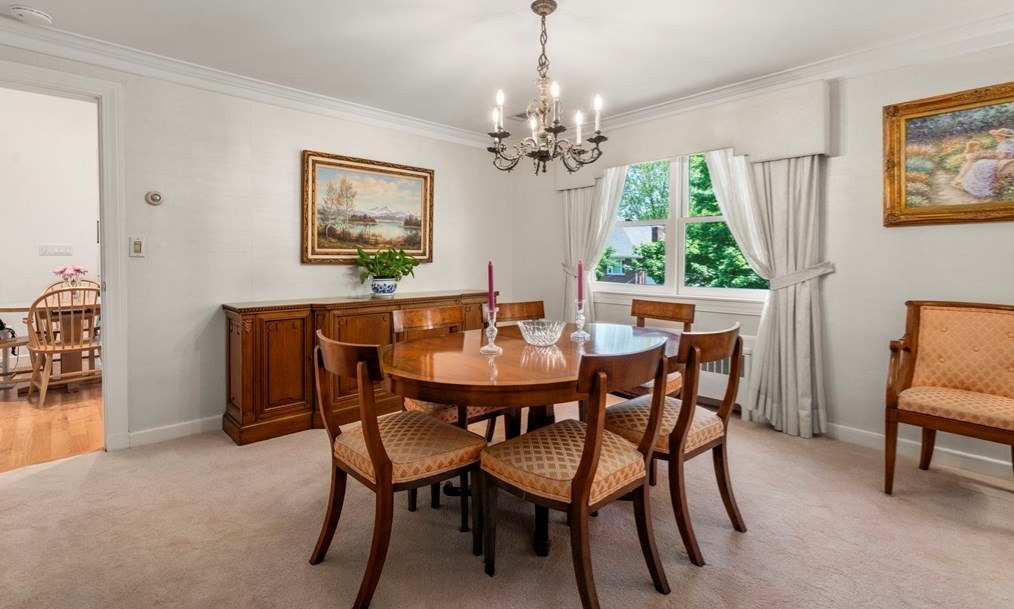 129 Withington Rd, Newton MA 02460-2037 exterior