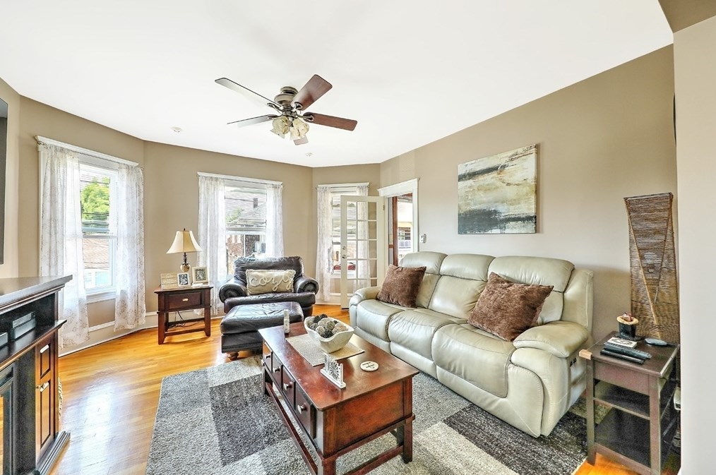 359 Stetson St, Fall River MA 02720-5545 exterior