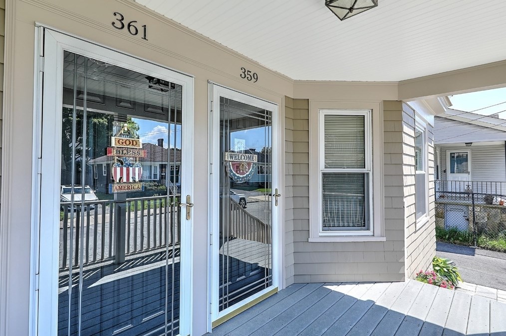 359 Stetson St, Fall River MA 02720-5545 exterior