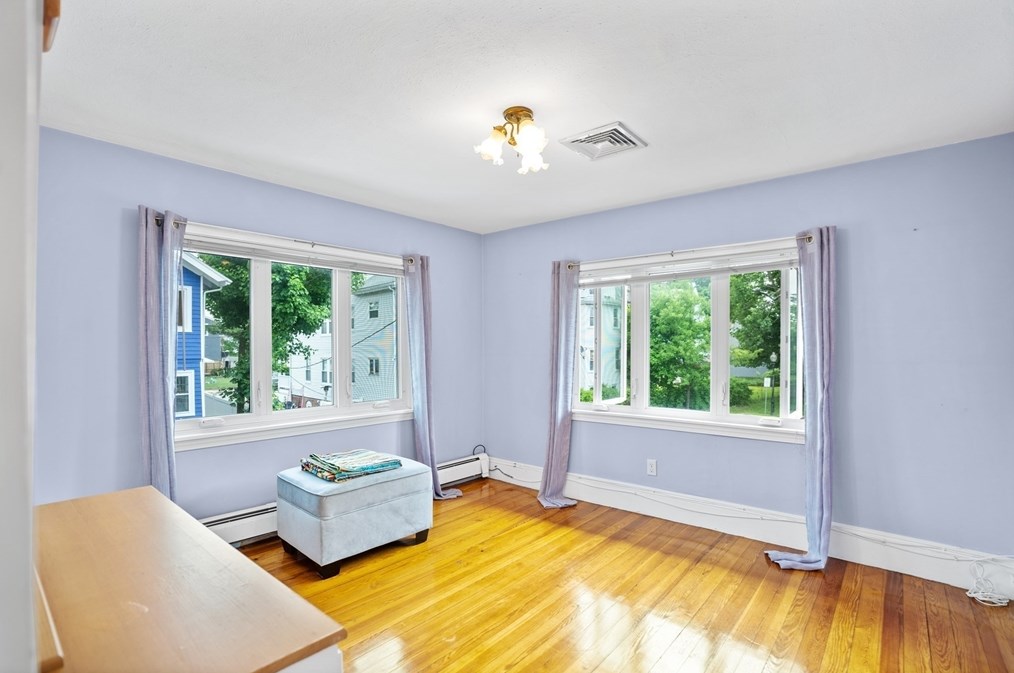 19 Belcher St, Winthrop MA 02152-3031 exterior