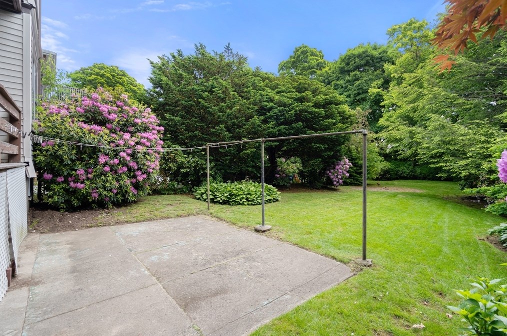 128 Jewett St, Newton MA 02458-1525 exterior