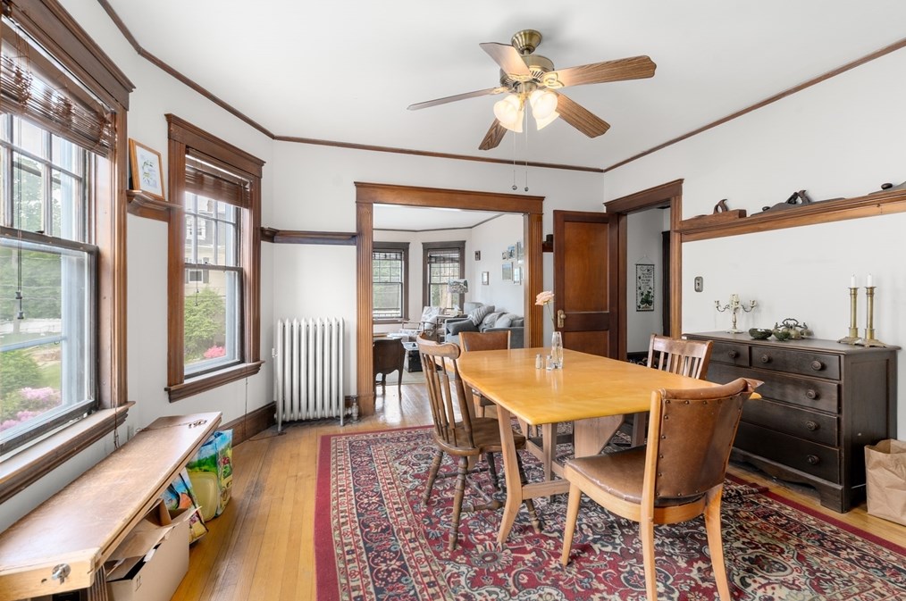 128 Jewett St, Newton MA 02458-1525 exterior