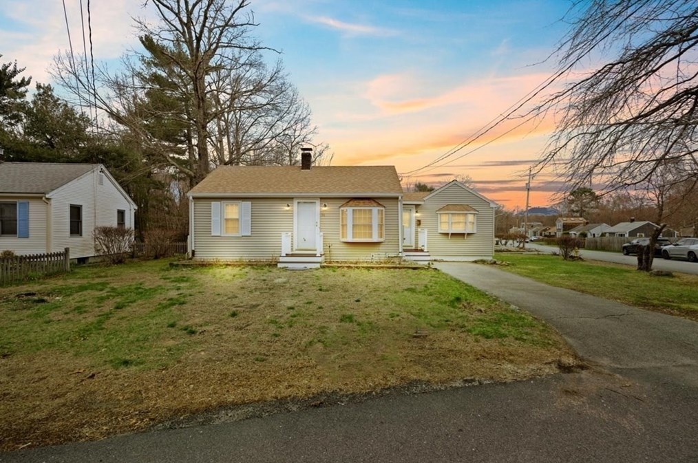 26 Jamieson St, Abington MA  02351-1022 exterior