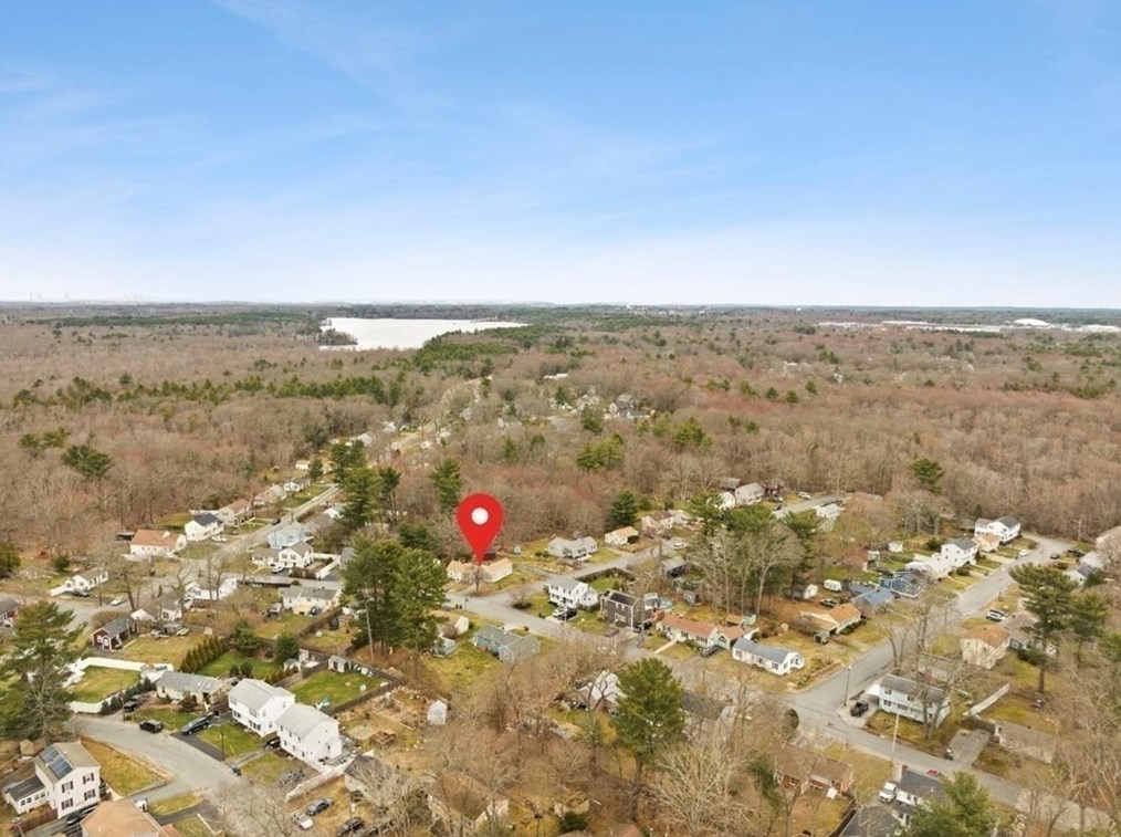 26 Jamieson St, Abington MA  02351-1022 exterior