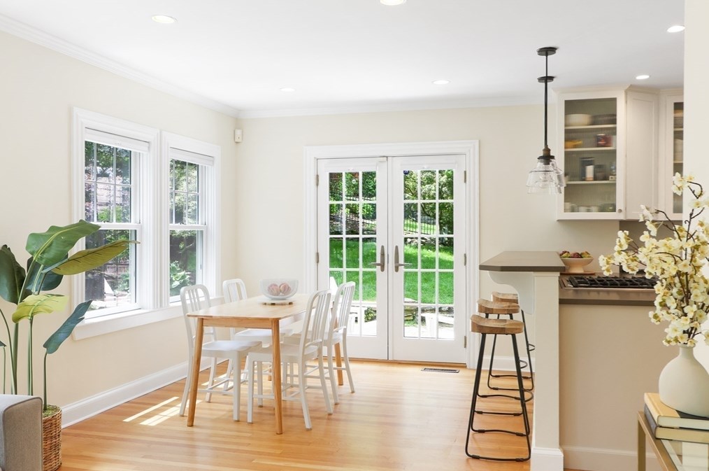 77 Walden St, Newton MA 02460-2133 exterior