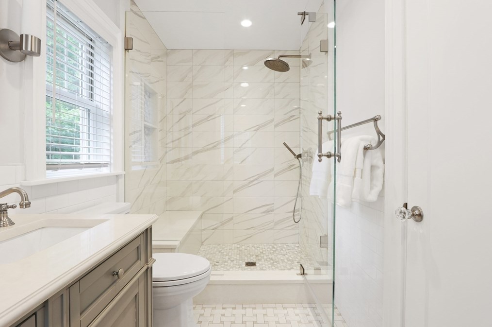 77 Walden St, Newton MA 02460-2133 exterior