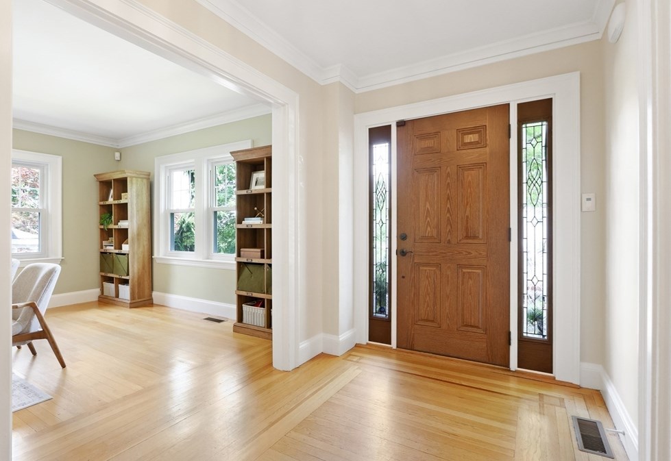 77 Walden St, Newton MA 02460-2133 exterior