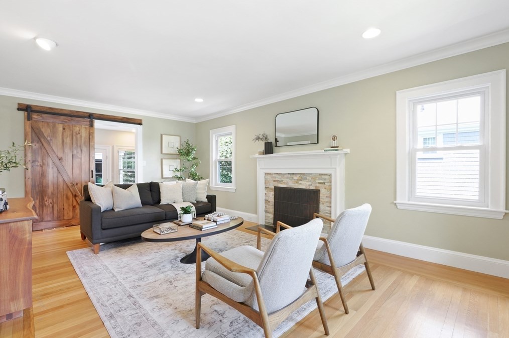 77 Walden St, Newton MA 02460-2133 exterior