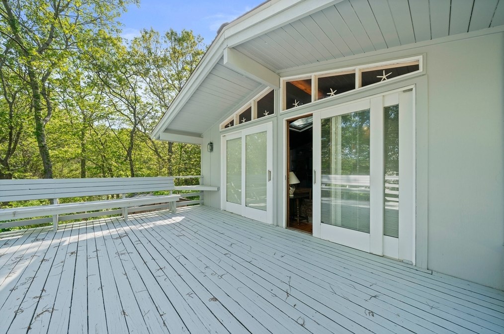 90 Menotomy Rd, Plymouth MA 02360-1415 exterior