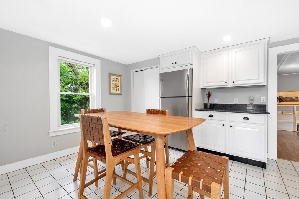 12 Wheeler St, Gloucester MA 01930-1648 exterior