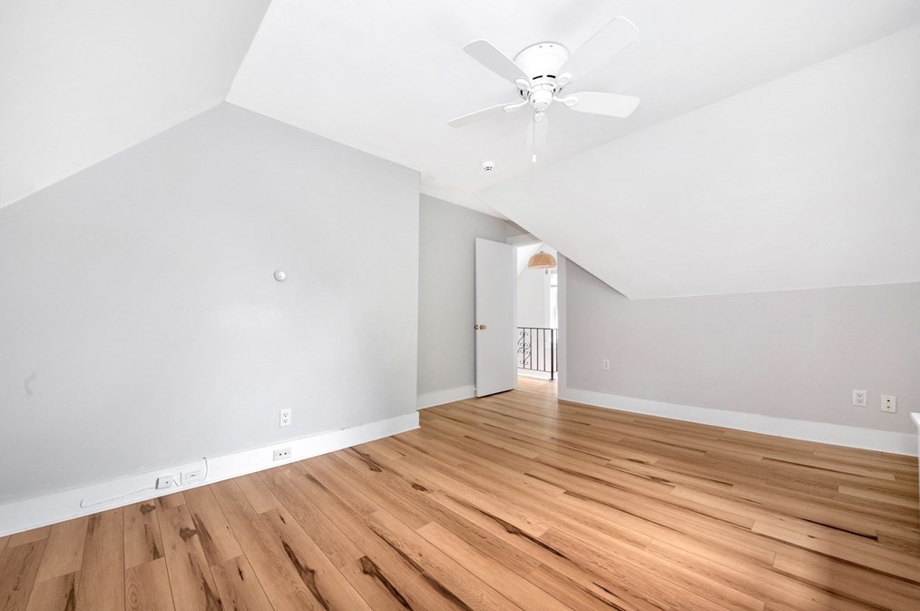 12 Wheeler St, Gloucester MA 01930-1648 exterior