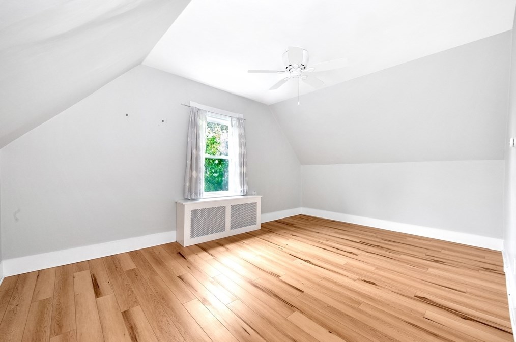 12 Wheeler St, Gloucester MA 01930-1648 exterior