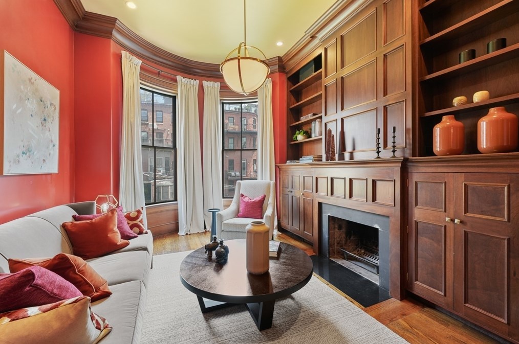 11 Wellington St, Boston MA exterior