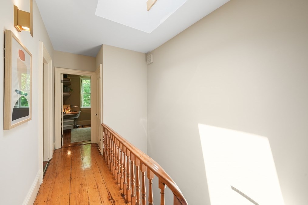 11 Wellington St, Boston MA exterior