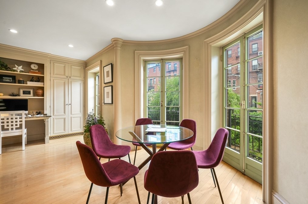 11 Wellington St, Boston MA exterior