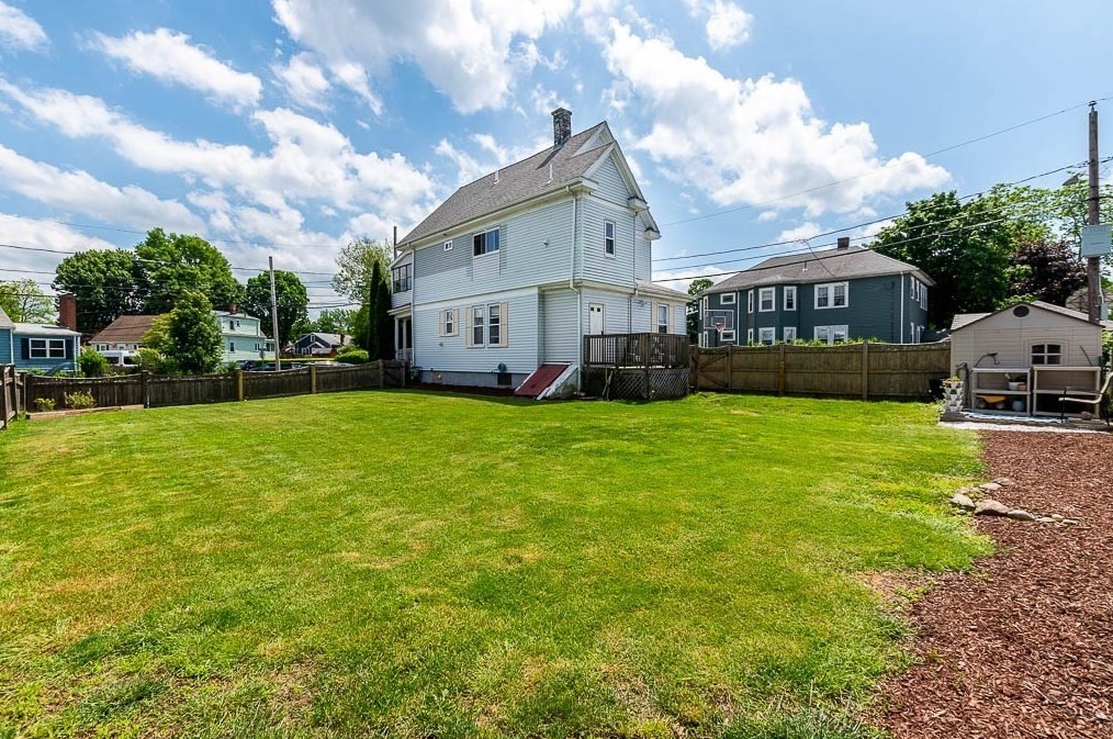 55 Kiely Rd, Dedham MA 02026-1608 exterior