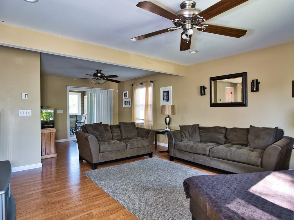 509 Hawes St, New Bedford MA 02745-1401 exterior