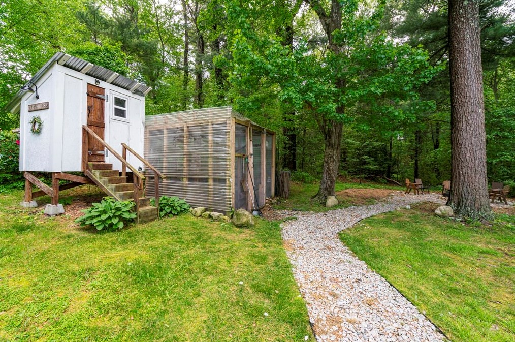 31 Wildwood Rd, Marshfield MA 02050-1734 exterior