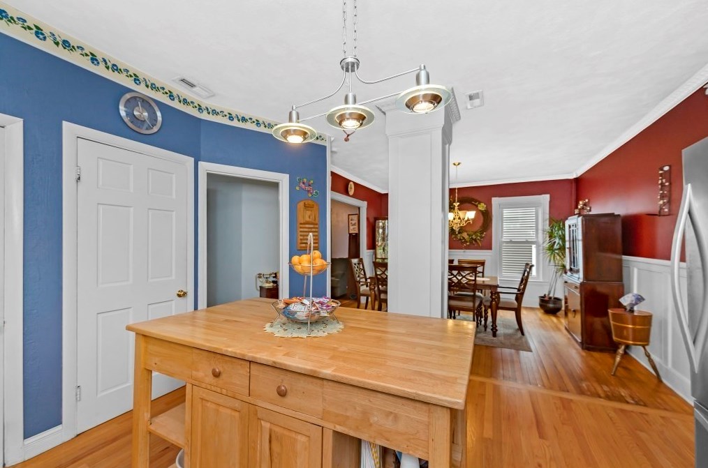 11 Winthrop St, Malden MA 02148-7816 exterior