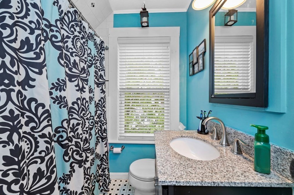 11 Winthrop St, Malden MA 02148-7816 exterior