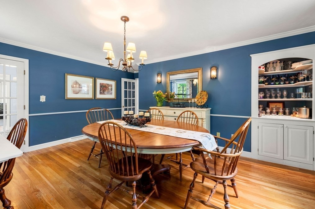 715 Marshall St, Holliston MA 01746-1438 exterior