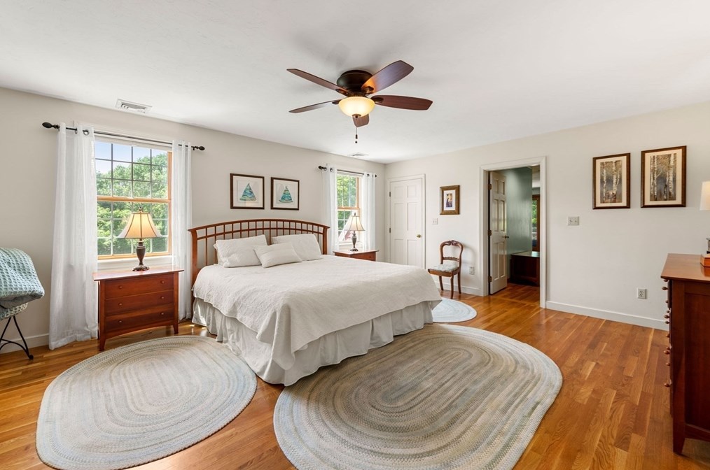 715 Marshall St, Holliston MA 01746-1438 exterior