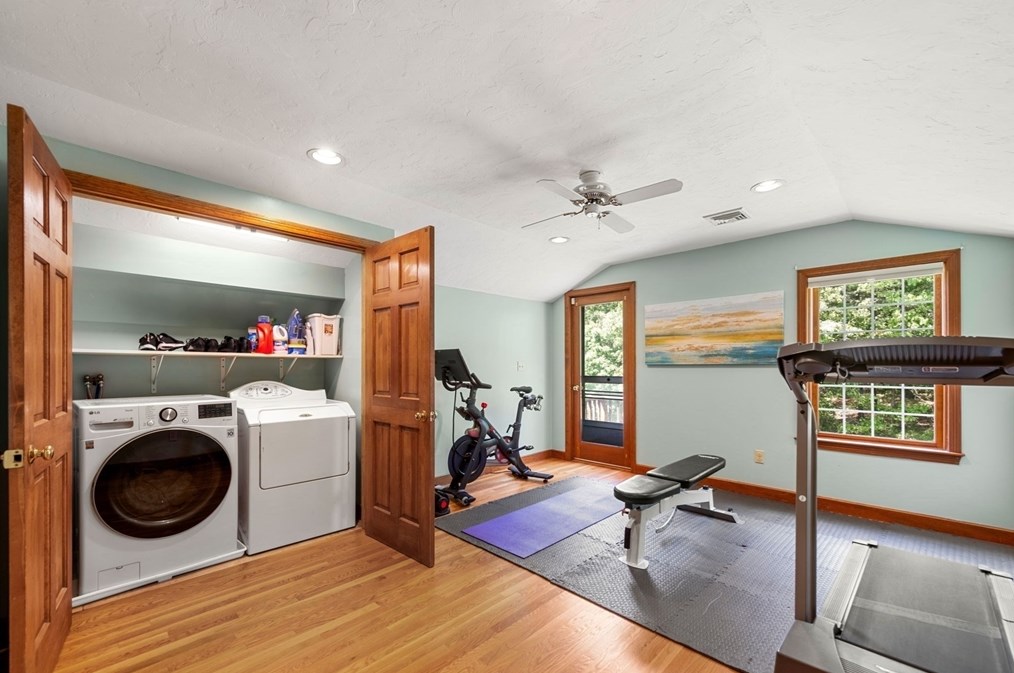 715 Marshall St, Holliston MA 01746-1438 exterior