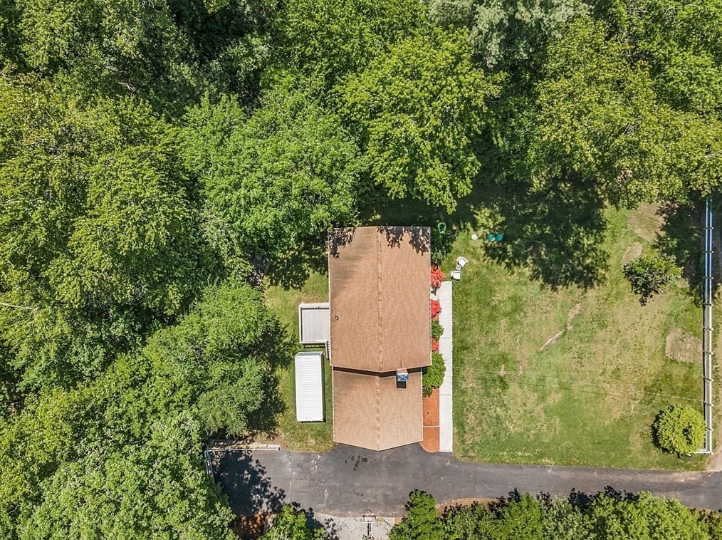 39 Miller St, Franklin MA 02038-1108 exterior