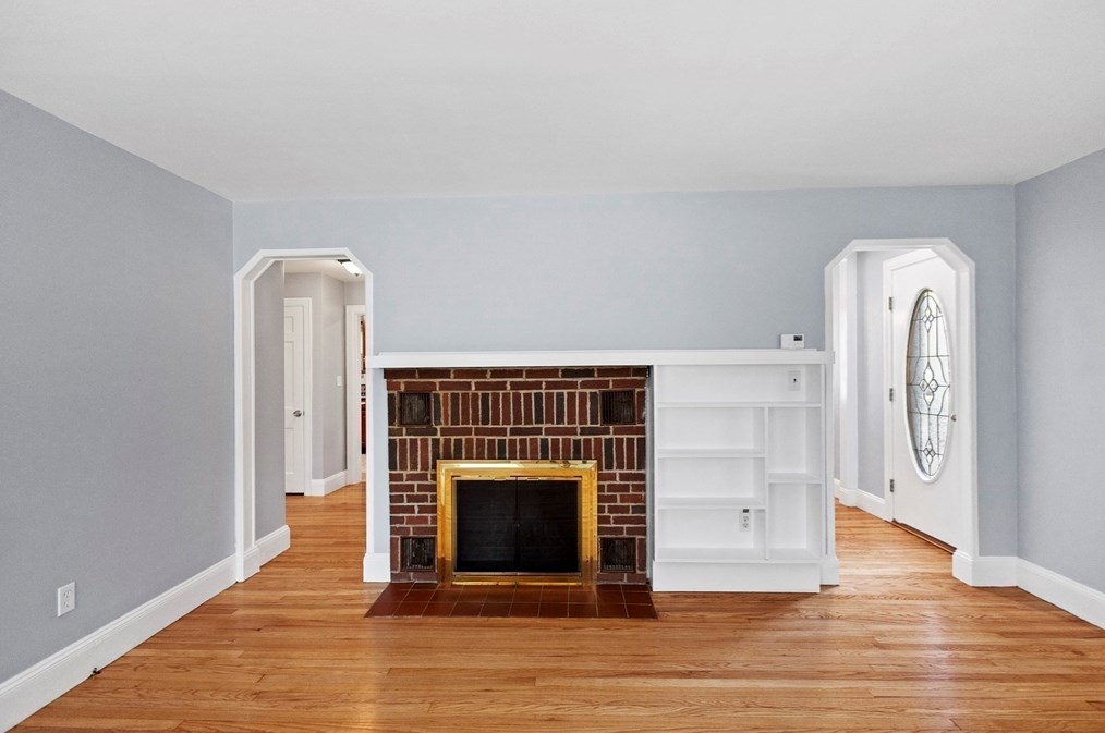 105 Thicket St, Weymouth MA 02190-1223 exterior