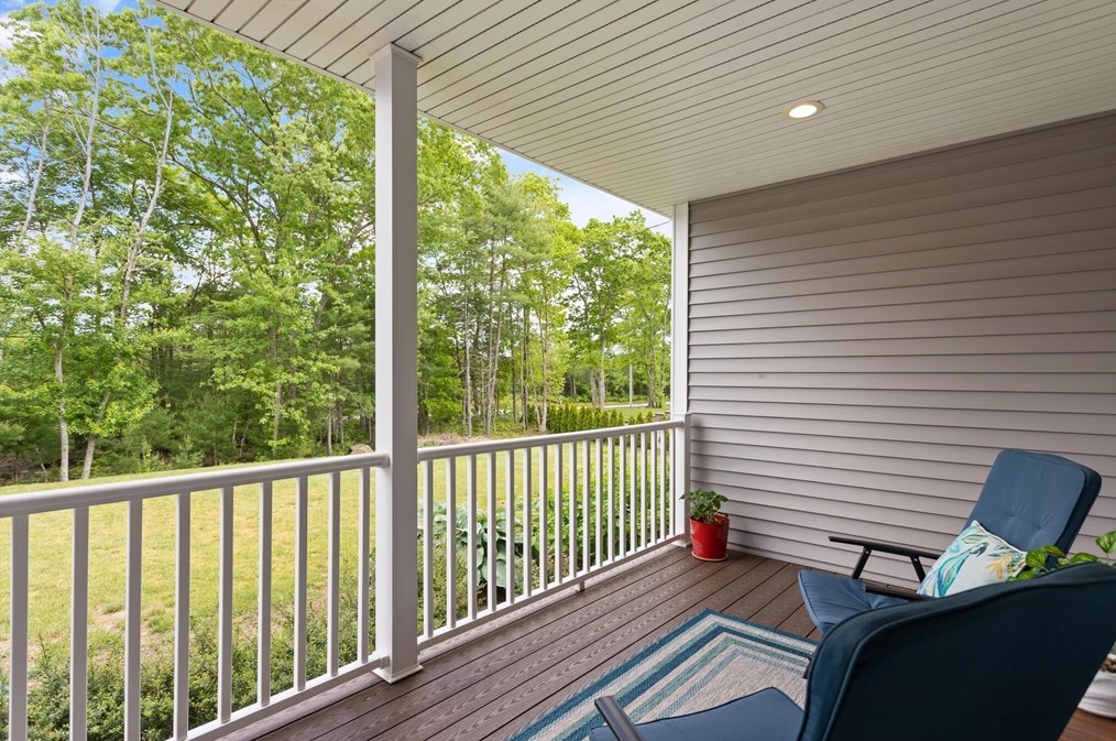 846 Caswell St, Taunton MA  02718-1121 exterior