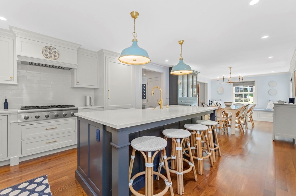 31 Chestnut Hill Ter, Boston MA exterior