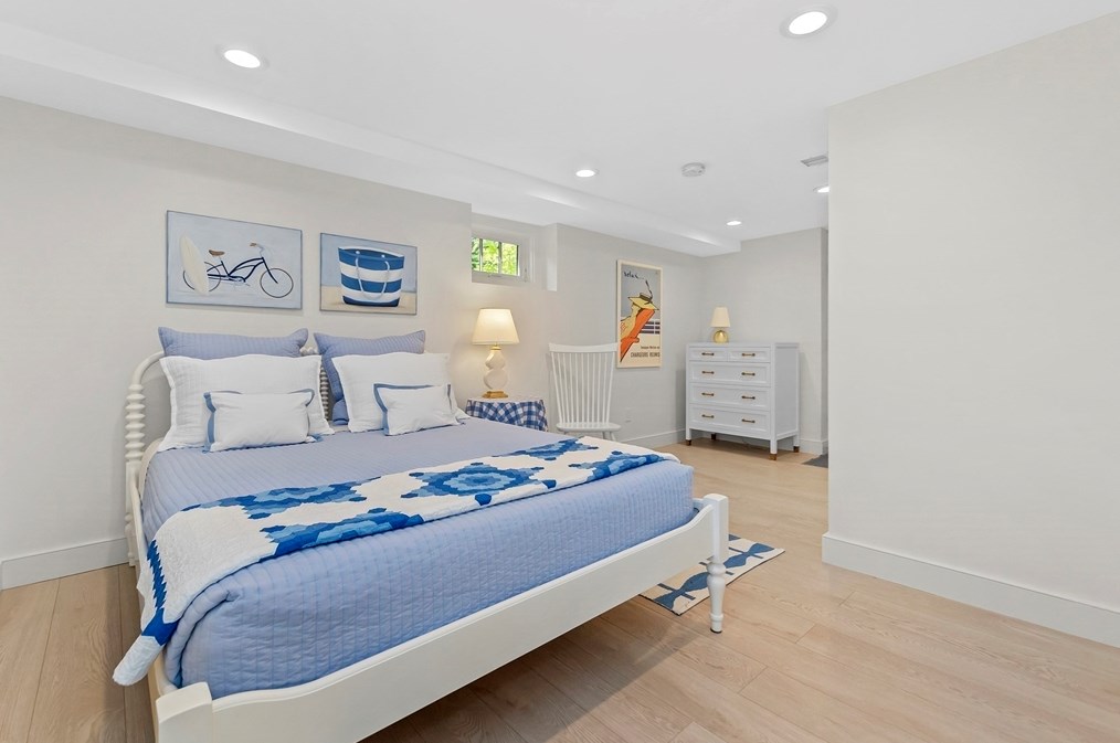 31 Chestnut Hill Ter, Boston MA exterior