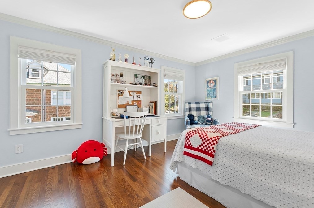 31 Chestnut Hill Ter, Boston MA exterior