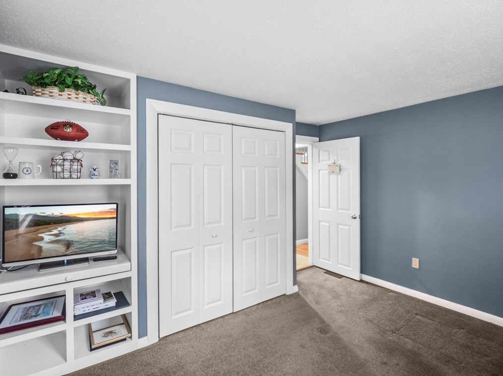 122 Fairfield St, Lowell MA 01851-4537 exterior