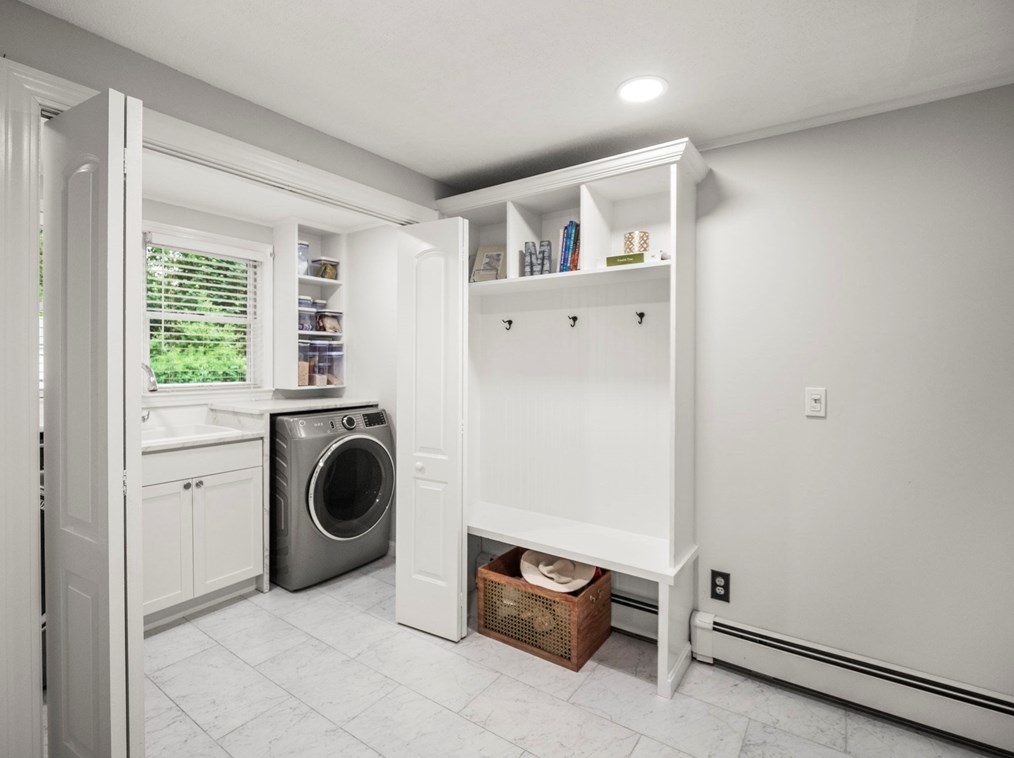 122 Fairfield St, Lowell MA 01851-4537 exterior