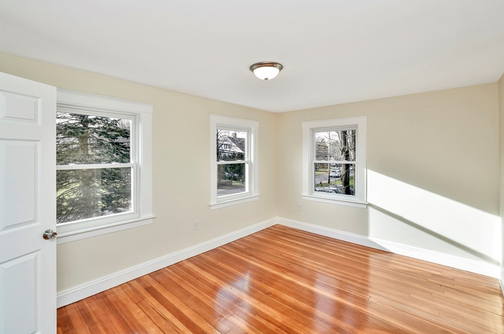 408 York St, Canton MA 02021-2446 exterior