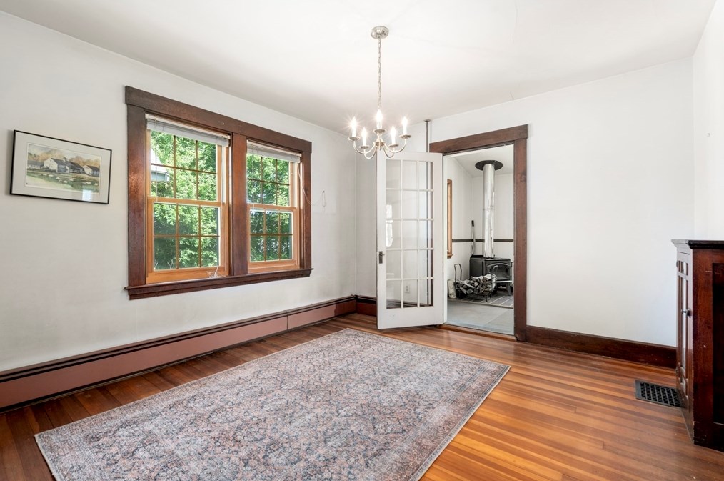 130 Frst Ave, Hudson MA  01749-2815 exterior