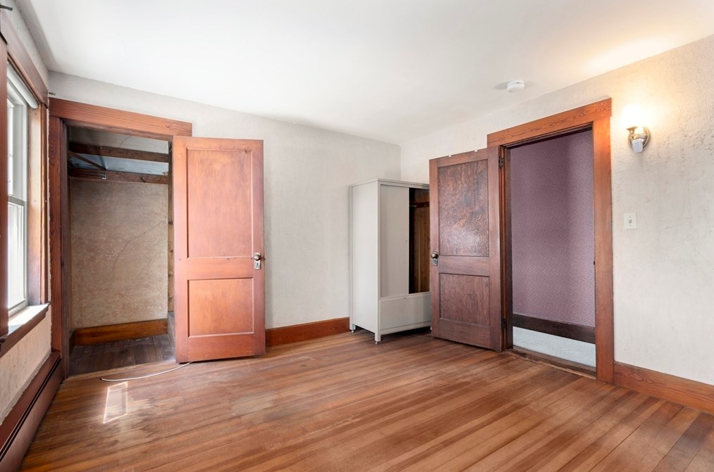 130 Frst Ave, Hudson MA  01749-2815 exterior