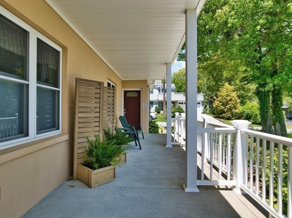 89 William St, Dartmouth MA  02748-3535 exterior