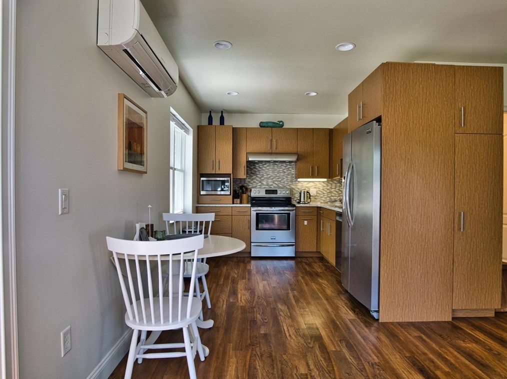 89 William St, Dartmouth MA  02748-3535 exterior