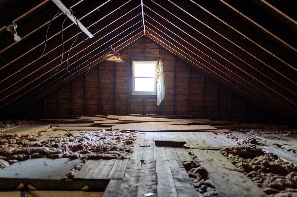 379 Main St, East Brookfield MA 01515-1703 exterior