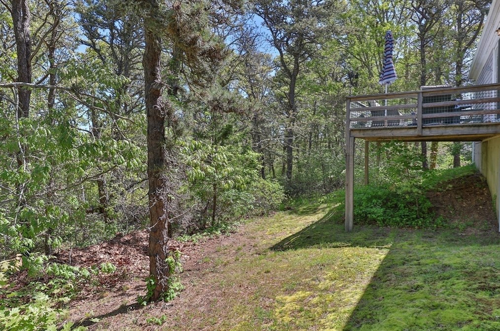 50 Monomoit Ln, Chatham MA 02633-2945 exterior