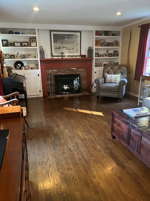 21 Rowley Bridge Rd, Topsfield MA 01983-2001 exterior