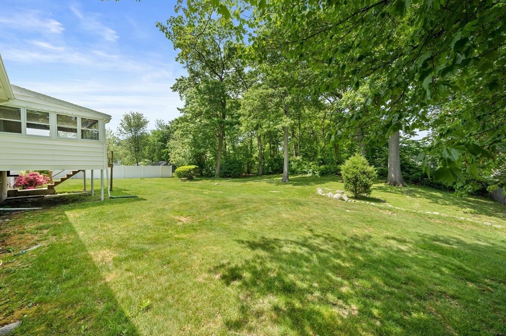 165 Lisle St, Braintree MA 02184-5024 exterior